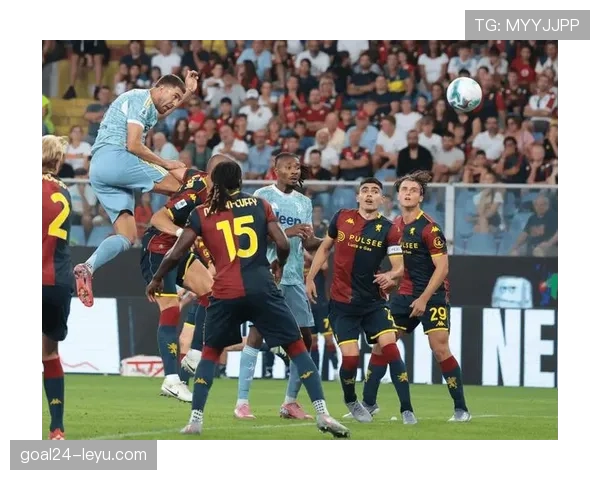 热那亚防守稳固展现强劲阻击力,全力冲刺联赛排名提升 热那亚防守稳固展现强劲阻击力,全力冲刺联赛排名提升