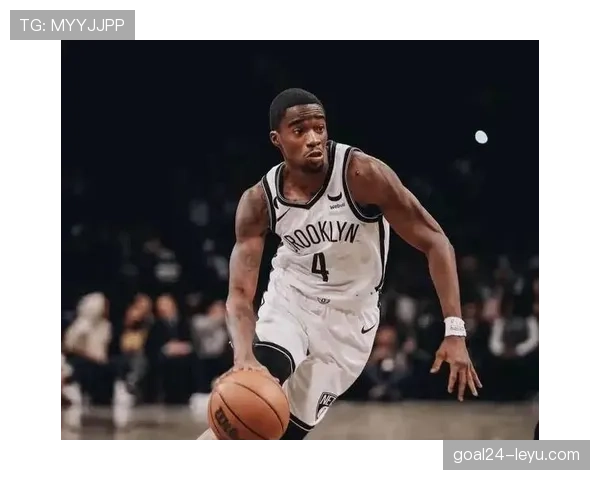 球队转会计划曝光：核心球员留队状态回升，新星加盟引期待