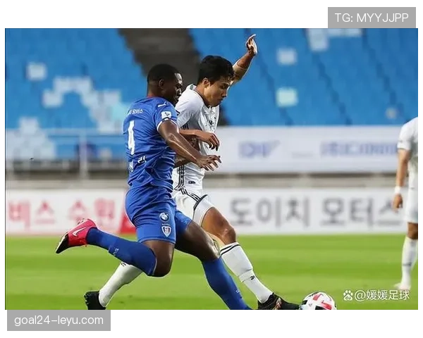 上海海港边路突破能力持续提升，进攻端表现稳健