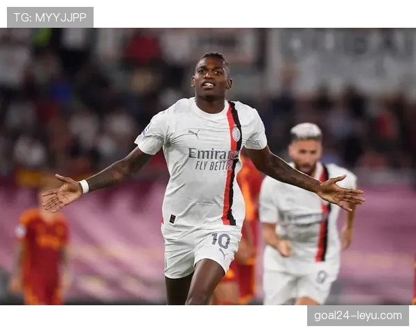 AC米兰陷入战术体系危机：克亚尔伤退暴露防守软肋，皮奥利亟需革新防线布局