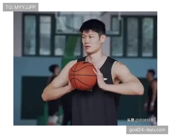 胡金秋家里冰箱塞满蛋白粉，邻居以为他开健身房